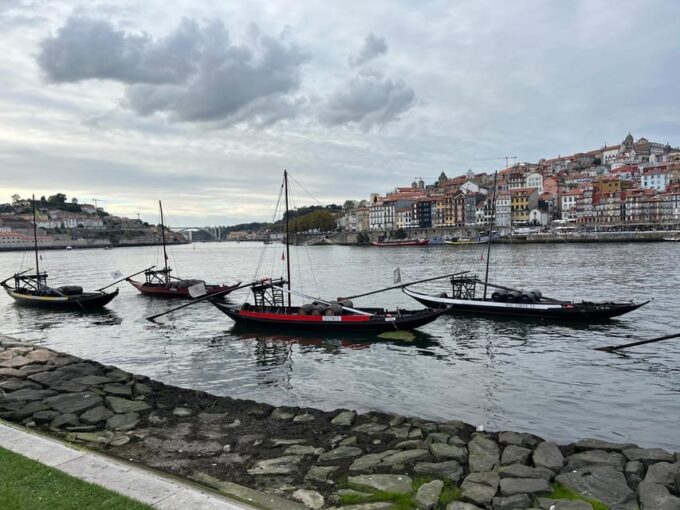 Porto: Historic Center Walking Tour With a Local - Exploring Clérigos Church