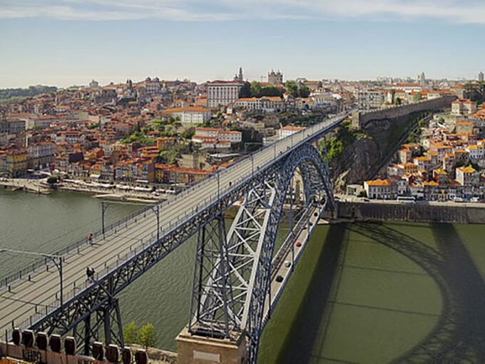Porto: Historic E-Bike Tour With a Guide - Tour Suitability