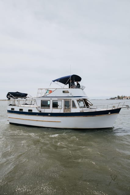 Porto: Innisfree Sunset Classic Boat Cruise 2H - Participant Requirements