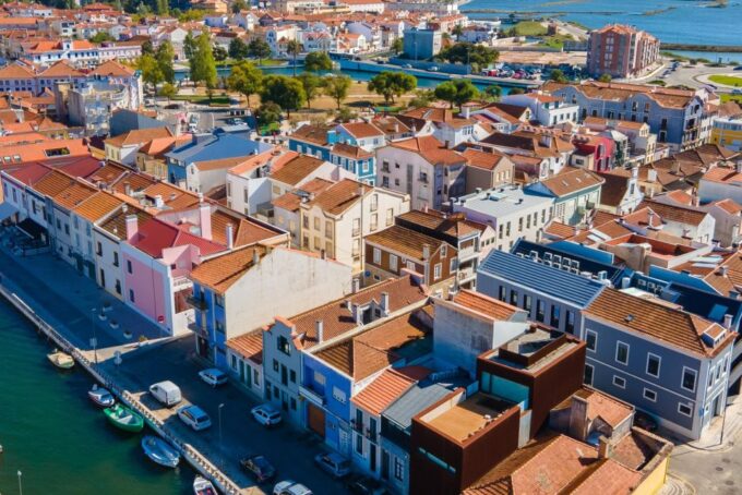 Porto-Lisbon Private Transfer, With Stops Visits on the Way - Frequently Asked Questions