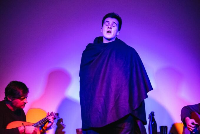 Porto: Live Fado Concert With Glass of Tawny Port Wine - Included in Your Ticket