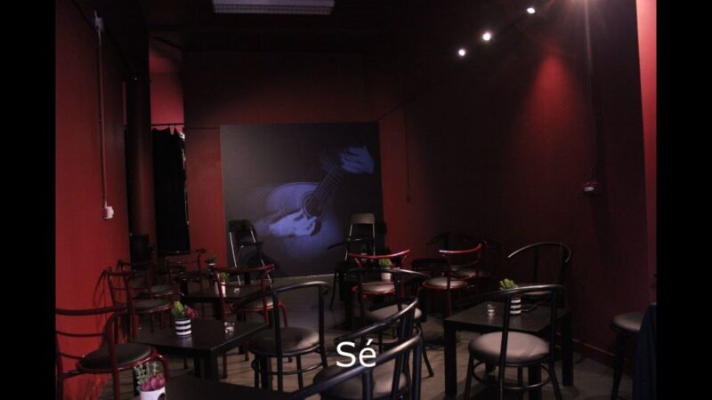 Porto: Live Fado Show With Glass of Port Wine - Key Points