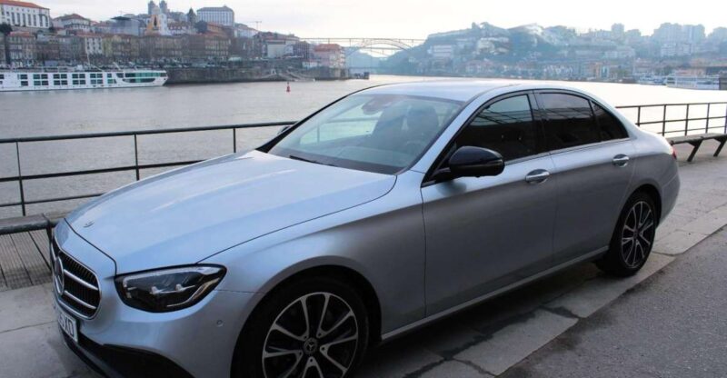 Porto: Luxury Sedan Car Transfer to Lisbon. - Pick-up and Drop-off