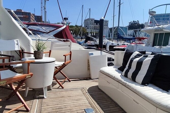 Porto: Luxury Yacht Tour on the Douro River - Sunset or Daytime - Location and Meeting Point