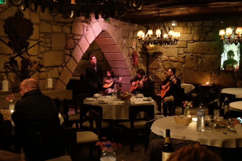 Porto Moonlight Walk & Fado Dinner - Experience Details