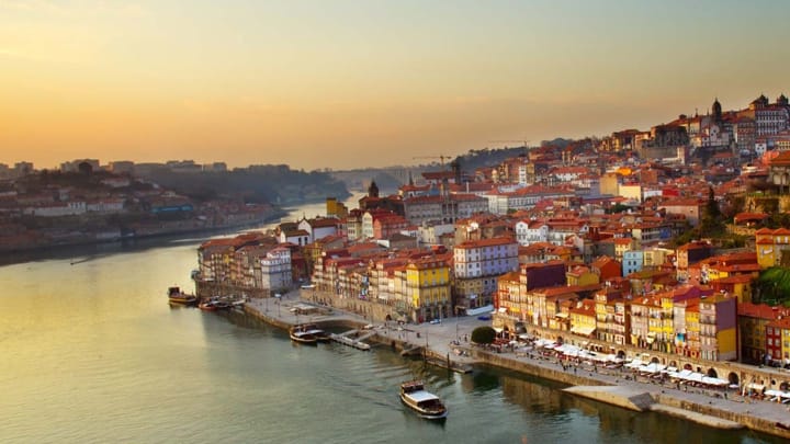 Porto: Port Wine Tour With 7 Port Tastings - Tour Itinerary
