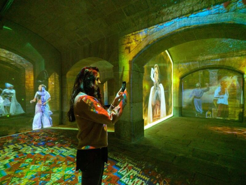 Porto: Porto Legends The Underground Experience - Accessibility and Languages Offered