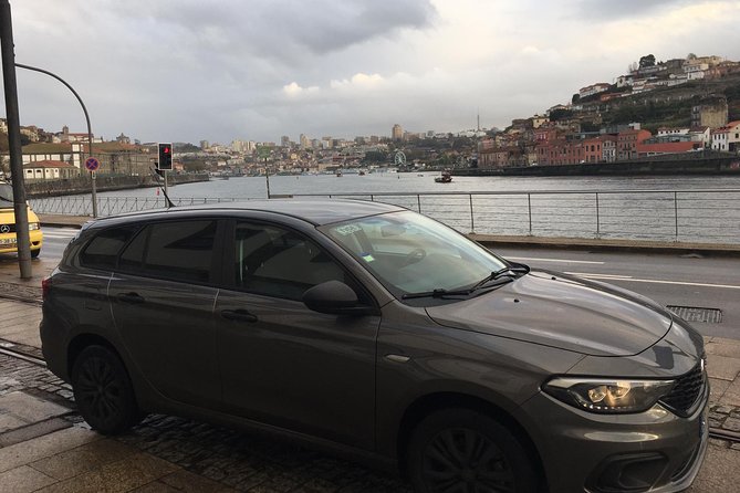 Porto Private 2-Hour Custom Sightseeing Experience - Exploring the UNESCO Site