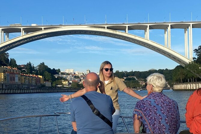 Porto: Private 6 Bridges Tour by Yacht - Tips for a Great Experience