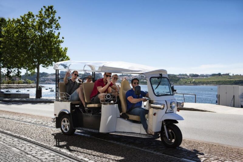Porto: Private Sightseeing Tour by Electric Tuk Tuk - Customer Feedback