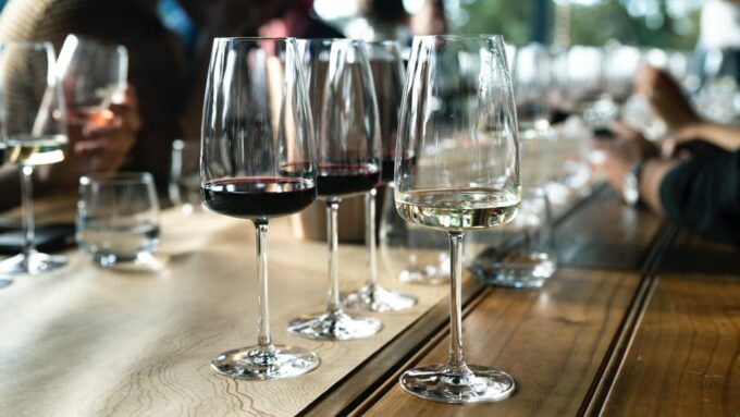 Porto: Private Tour, Boat, Two Wine Tastings, Lunch & Views - Inclusions and Highlights