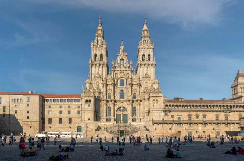 Porto: Private Transfer to Santiago De Compostela - Cancellation Policy