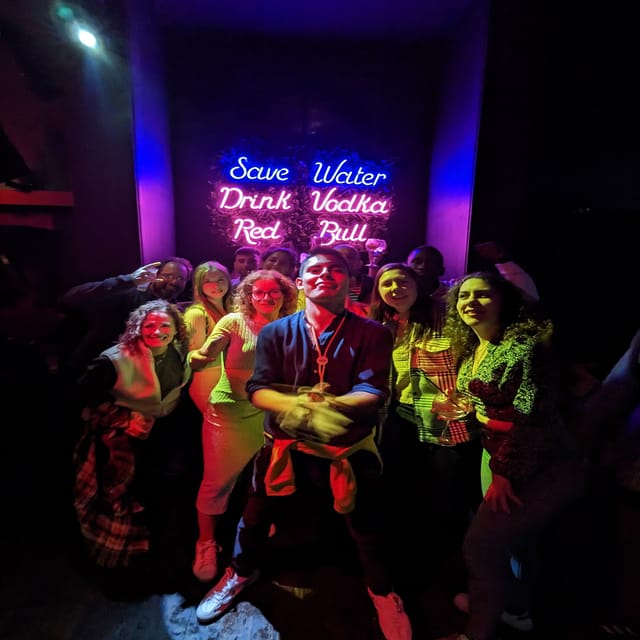 Porto: Pub Crawl With 6 Drinks, Games, & VIP Club Entry - Included and Not Included