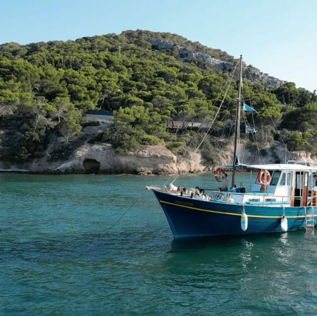 Porto Rafti: Hidden Gems Cruise With Mediterranean BBQ Lunch - Experience Highlights