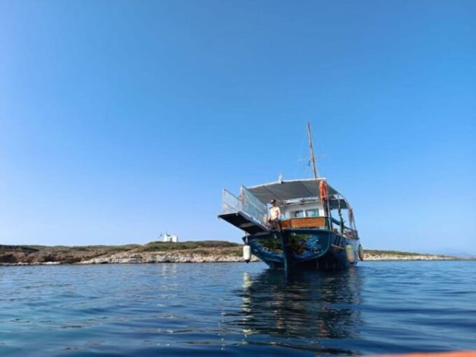 Porto Rafti: Hidden Gems Cruise With Mediterranean BBQ Lunch - Meeting Point