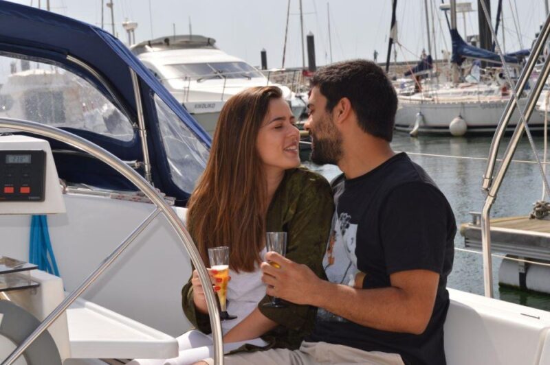 Porto: Sailing Boat Tour on the Douro River - Tour Duration and Group Size