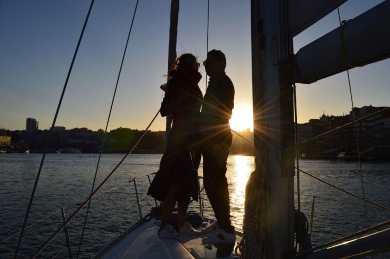 Porto: Sailing Boat Tour on the Douro River - Tour Duration and Group Size