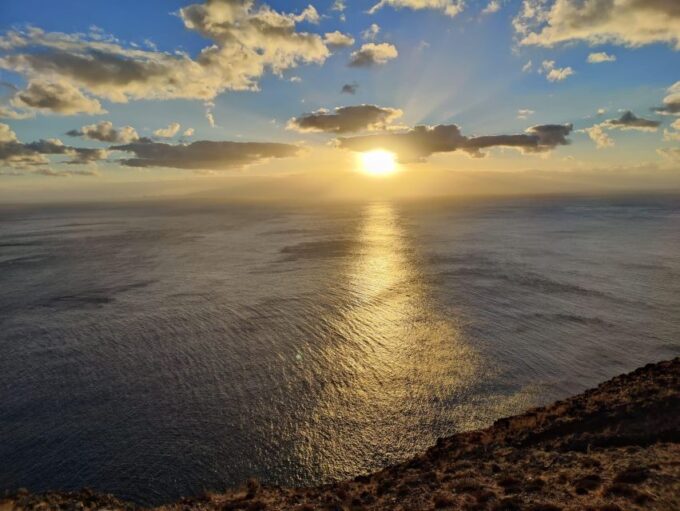 Porto Santo: Island Highlights 4x4 Tour With Hotel Transfers - Frequently Asked Questions