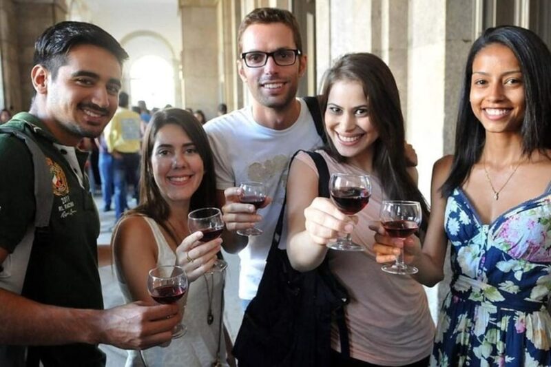 Porto: Scenic Bike Tour With a Guide - Key Points