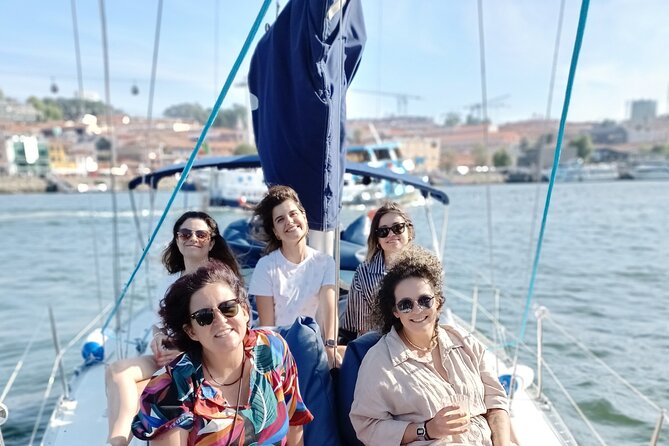Porto: Single Party on a Charming Sailboat With Welcome Drink - Recommended Transportation