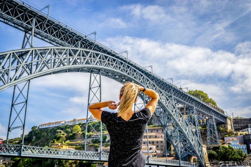 Porto: Six Bridges Cruise - Participant Details