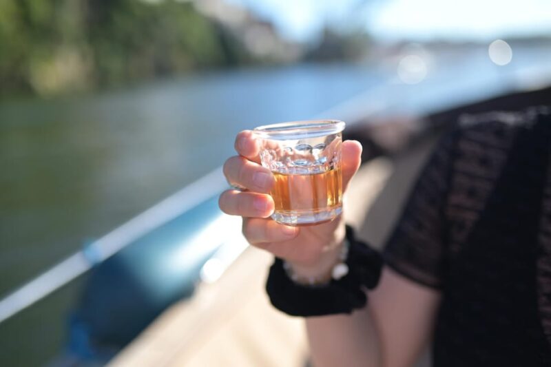 Porto: Six Bridges Douro River Cruise With Drinks - Meeting Point and Restrictions