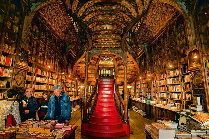 Porto Small Group City Tour With Lunch, Wine Tasting and Cruise - Walking Tour