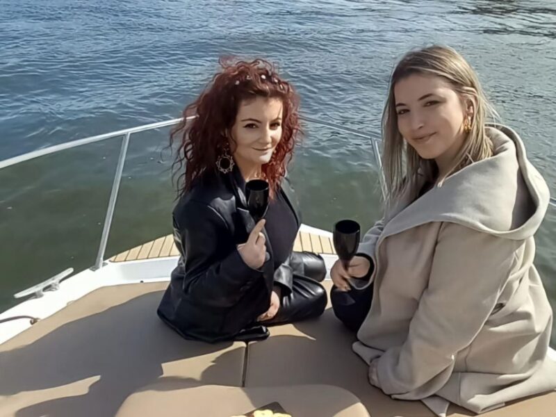 Porto: Sunset Boat Trip With Welcome Drink - Booking Information