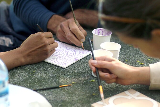 Porto Tile Painting Workshop in Artist Studio - Shipping and Delivery of Finished Tiles