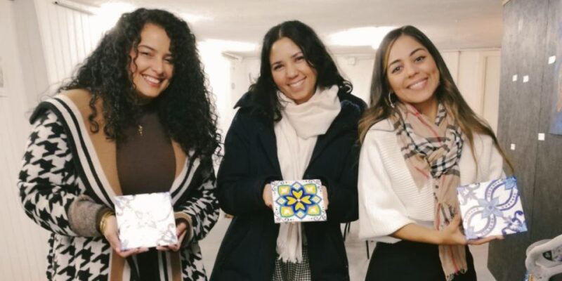 Porto: Tile-Painting Workshop With Glass of Port - Experience Highlights