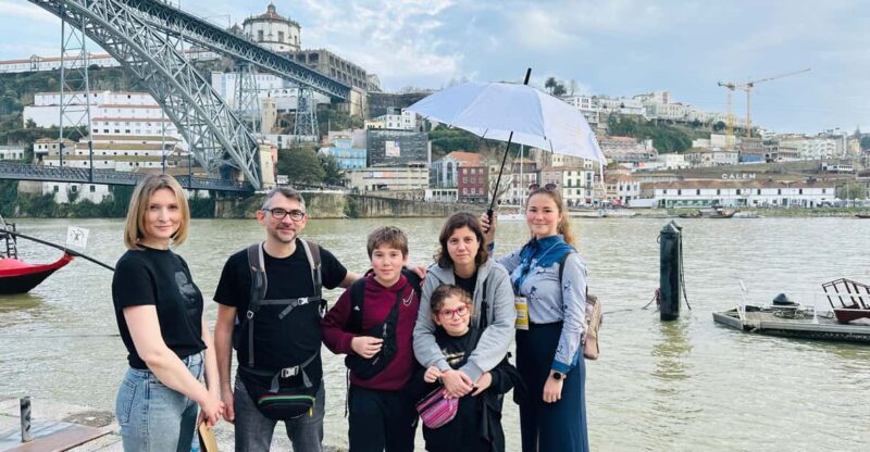 Porto to Gaia Experience: History and Wine Tasting Tour - Key Points
