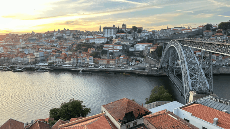 Porto to Gaia Free Tour - Key Points
