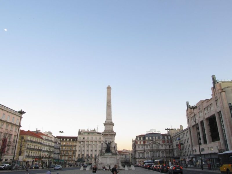 Porto to Lisbon Private Tour, Choose 2 or 3 Stops on the Way - Key Points