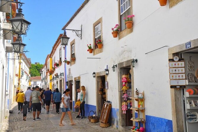 Porto to Lisbon With Stops: Aveiro, Fátima, Coimbra, Nazaré, Óbidos - Key Points