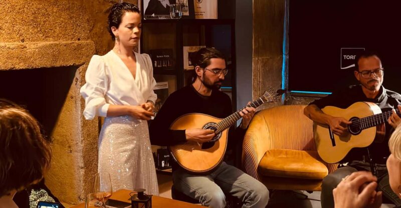 Porto: Traditional Fado Show With Welcome Drink - Ticket Pricing and Cancellation Policy
