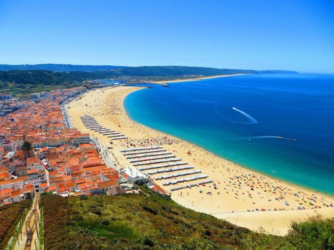 Porto: Trip to Lisbon With Stops in Aveiro-Nazaré-Óbidos - Óbidos: Historic Gem