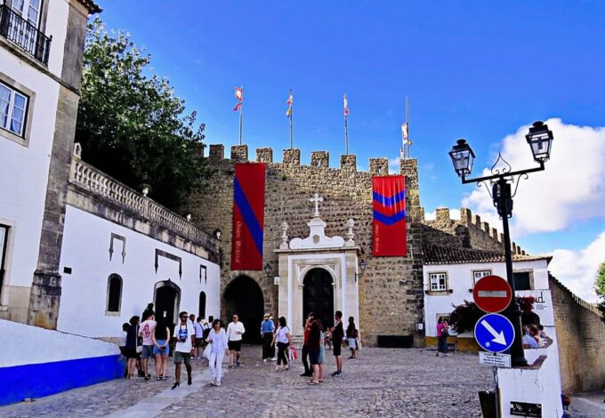 Porto: Trip to Lisbon With Stops in Aveiro-Nazaré-Óbidos - Frequently Asked Questions