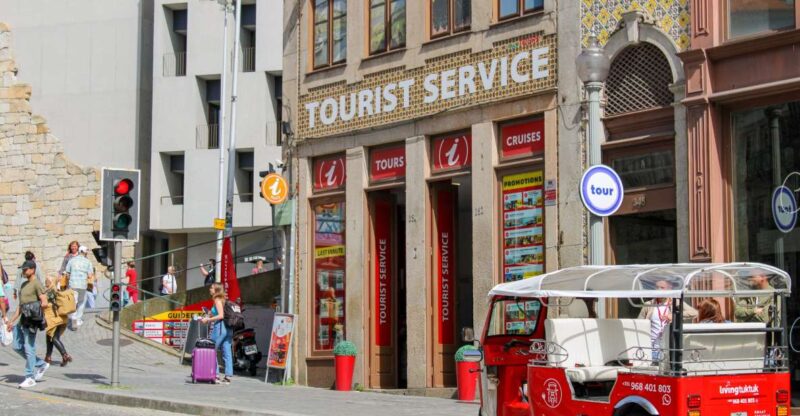 Porto: Tuk-Tuk Tour, Douro River Cruise, and Wine Tasting - Eco-friendly Tuk-Tuk Experience