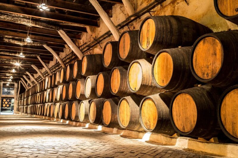 Porto: Tuk-Tuk Tour, Douro River Cruise, and Wine Tasting - Port Wine Tasting