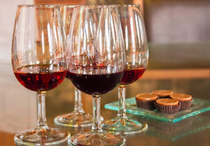 Porto: Tuk-Tuk Tour, Douro River Cruise, and Wine Tasting - Guest Feedback