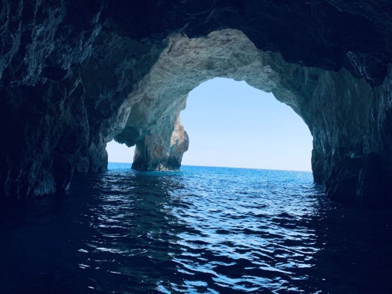 Porto Vromi: Cruise to Navagio, Turtle Island & Keri Caves - Visiting Turtle Island