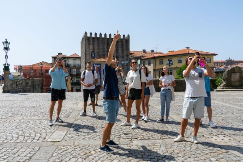 Porto: Walking Tour and Hop-On Hop-Off Bus Tour - Bus Tour Details