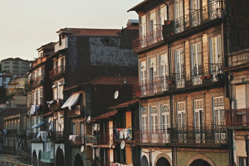 Porto Walking Tour: You Cannot Miss It! (Small-Groups) - Tour Experience and Accessibility