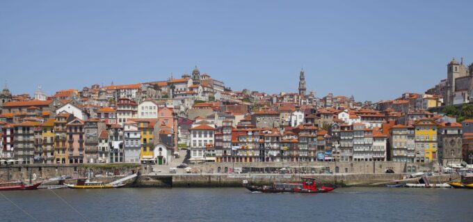 Porto Walking Tour: You Cannot Miss It! (Small-Groups) - Important Information