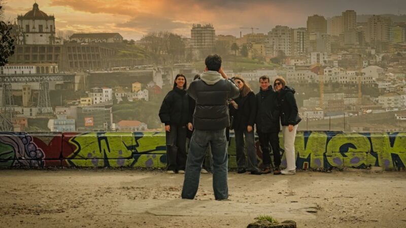 Porto: Wine Tour & One Hour Fado Show | All Included - Fado Show Experience