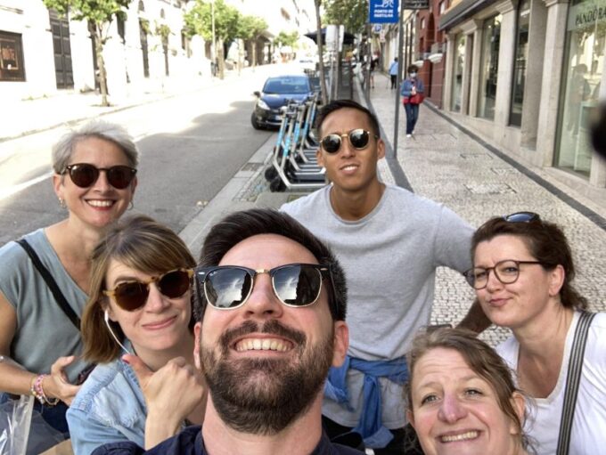 Porto's Old Town: Amazing Secrets and Fresh Scoops - Meeting Point and Requirements