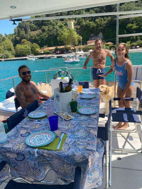 Portovenere: Islands Private Boat Trip With Meal - Key Points