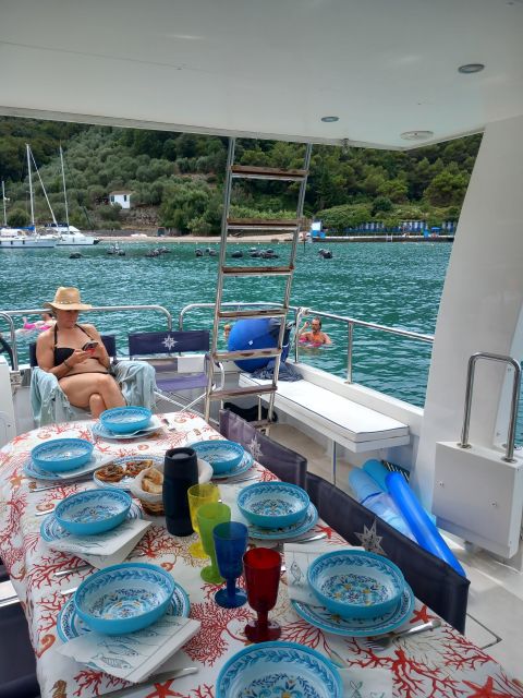 Portovenere: Islands Private Boat Trip With Meal - Departure and Return Times