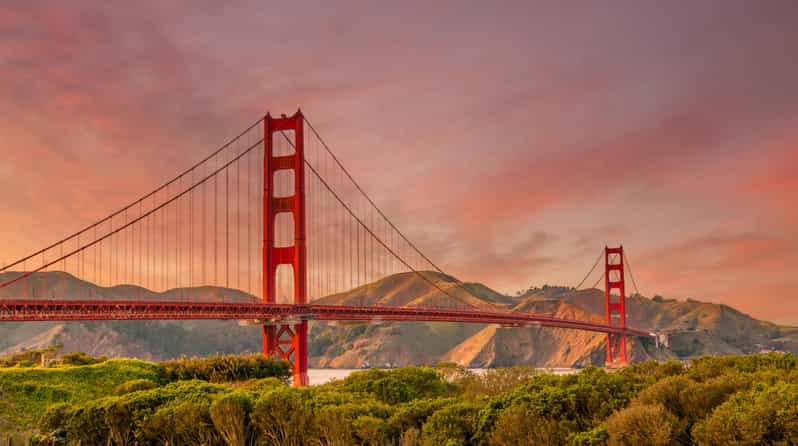 Portrait Session at Golden Gate Bridge SF - Photography Experience