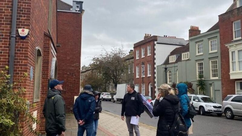 Portsmouth: Old Portsmouth Historical Walking Tour - Key Points